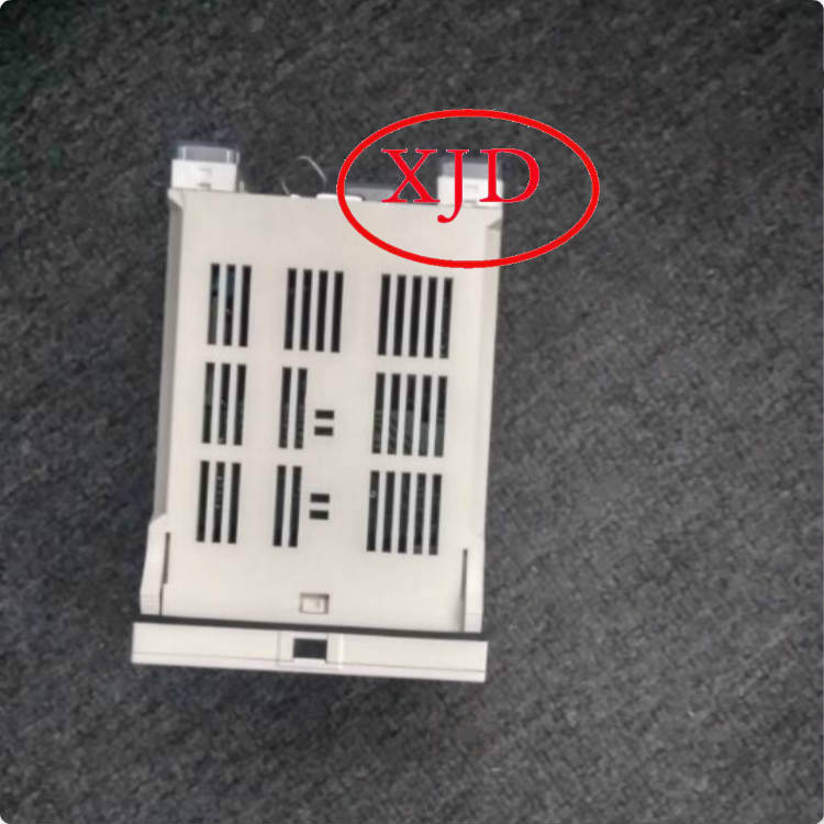 SR253 (5).jpg SR253 (5).jpg